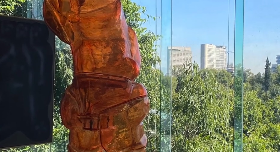 Fuente Las Ninfas Sculpture