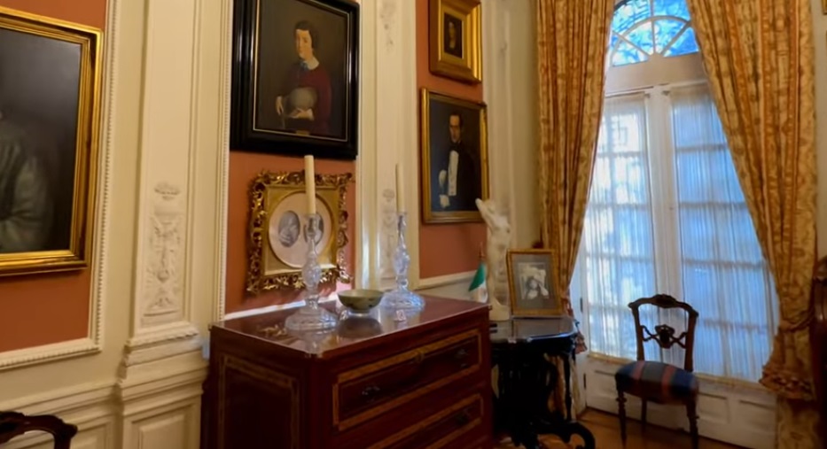 Guillermo Tovar de Teresa Museum